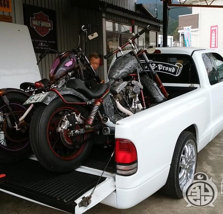 横浜ホットロッドショー2016 搬入の前日編のサムネイル画像